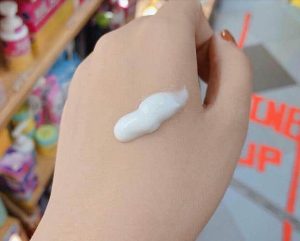 Thành phần kem body Alpha Arbutin 3