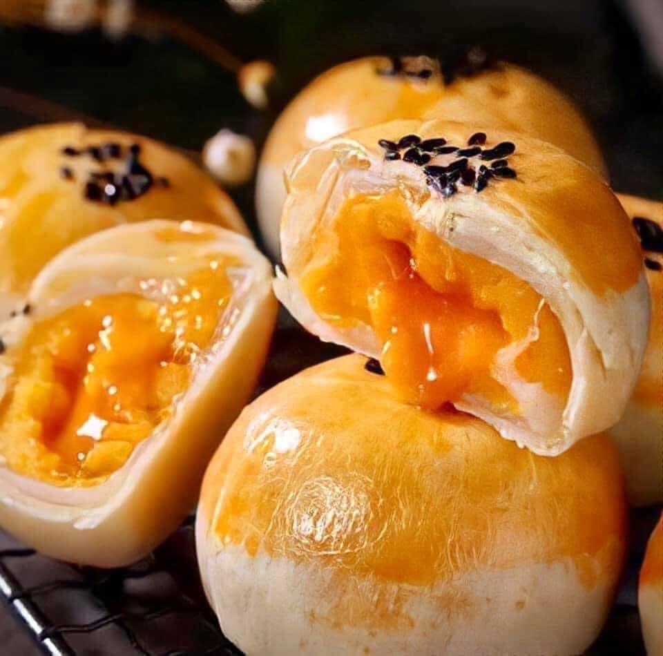 Bánh trung thu Liu Xin Su