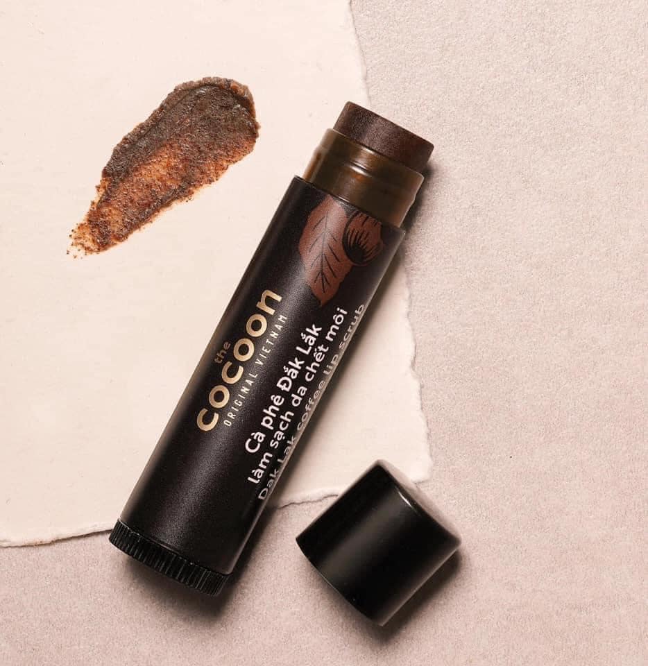 Tẩy da chết môi Cocoon