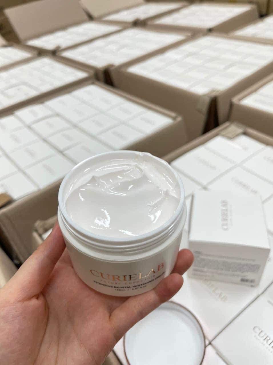 Công dụng của kem Body CurieLab