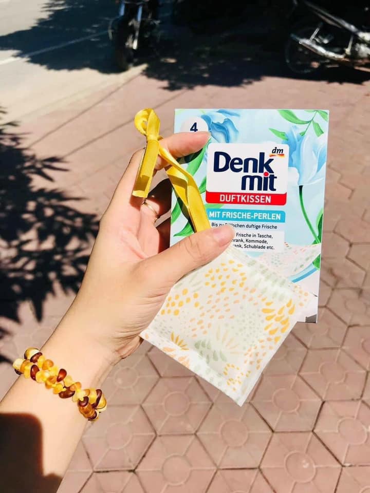 Hướng dẫn sử dụng túi thơm quần áo Denkmit