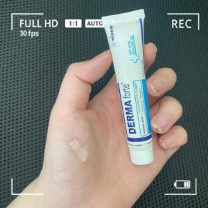 Kem Trị Mụn Mờ Sẹo Derma Forte 15gr