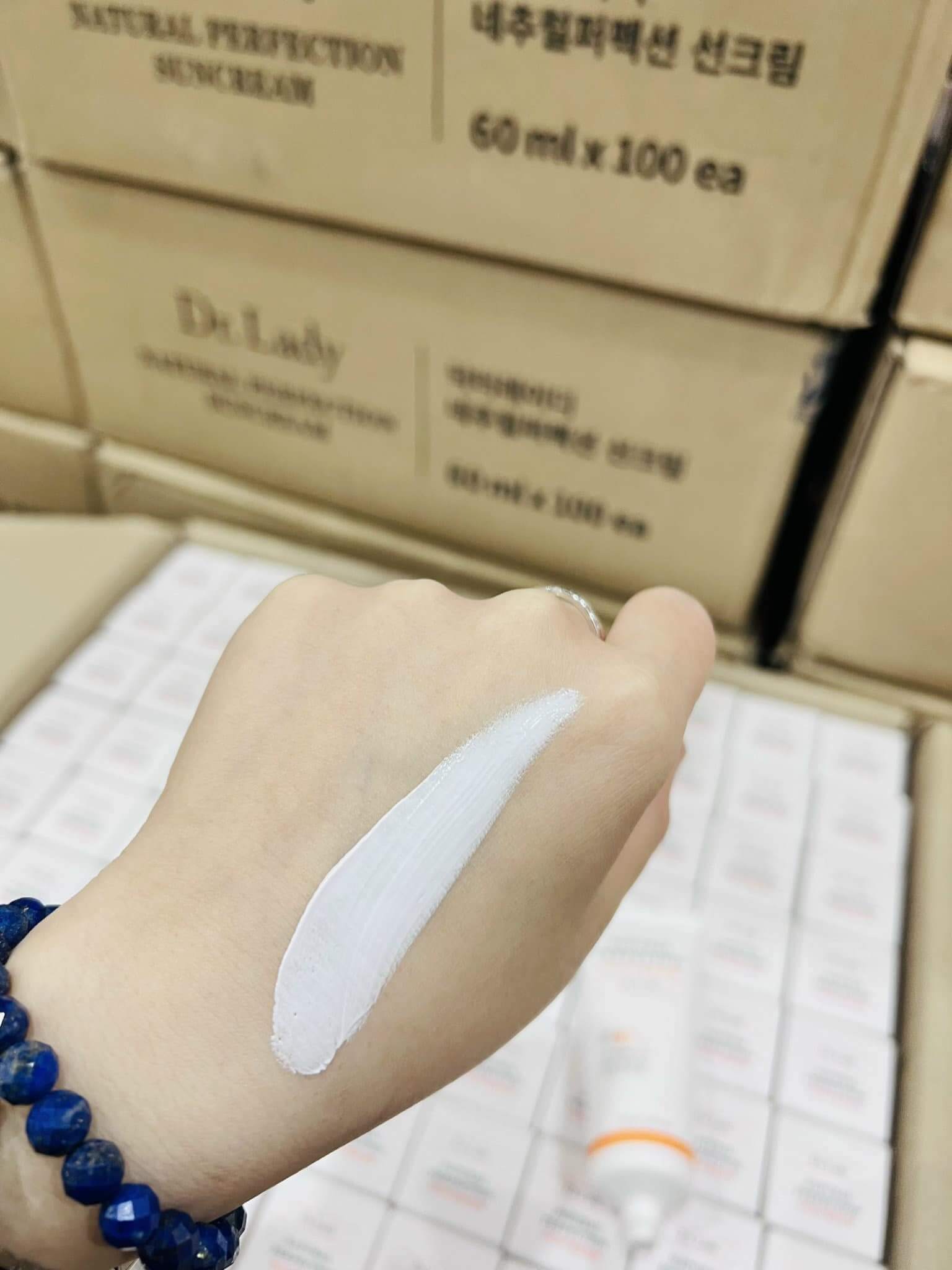 Cách sử dụng kem chống nắng Dr Lady Natural 50+
