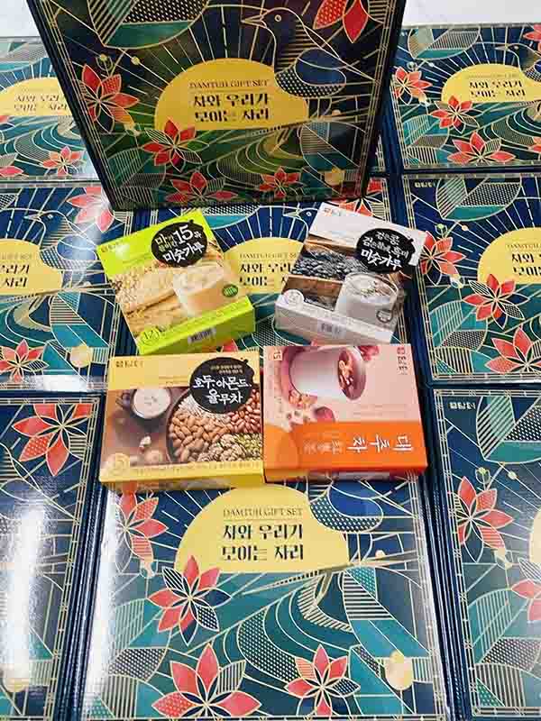 Hộp quà Tết sức khoẻ Damtuh ngũ cốc trà SK02