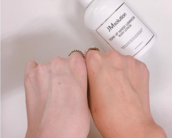 Sữa Dưỡng Thể JM Solution Body Lotion