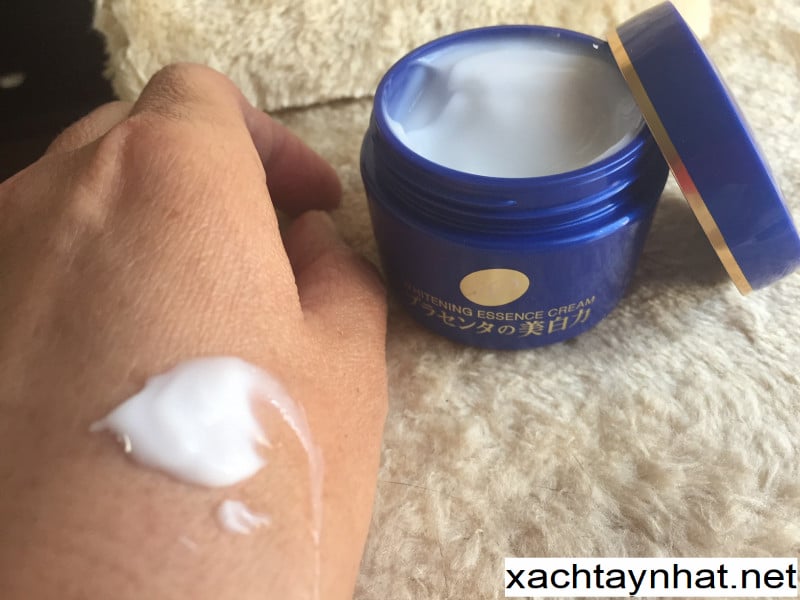 KEM DƯỠNG MEISHOKU WHITENING ESSENCE CREAM Placenta Nhật Bản