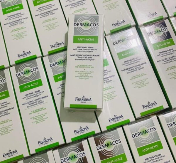 Kem dưỡng Dermacos Anti-Acne Matting Cream 50ml