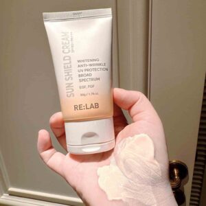 Kem chống nắng Relab Sun Shield Cream SPF 50 5...