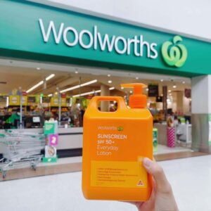 Kem chống nắng Woolworths Sunscreen SPF 50+ Ev...