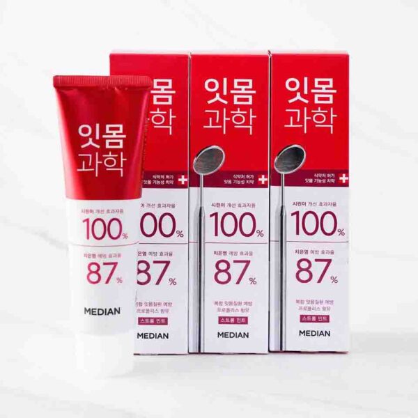 Kem đánh răng Median Dental IQ 93% 4 màu (xanh...