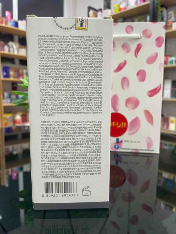 Kem dưỡng trắng da Kyung Lab Whitening Body C...