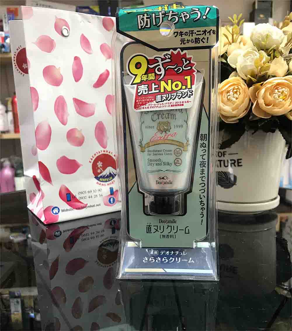 Kem trị hôi chân Nhật Deonatulle Sara Sara Cream
