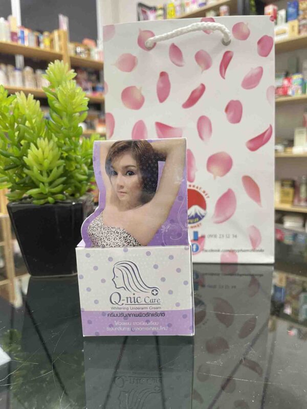 Kem trị thâm nách Q-nic Care Thái Lan 15g