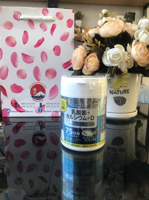 Kẹo canxi vitamin D của Nhật Unimat Riken bổ sung lượng canxi cần thiết cho cơ thể, giúp cho xương phát triển khỏe mạnh, hỗ trợ sự tăng trưởng chiều cao cho trẻ em, phòng ngừa chứng còi xương và suy dinh dưỡng ở trẻ. XEM CHI TIẾT: https://xachtaynhat.net/products/keo-canxi-vitamin-d-cua-nhat-unimat-riken/ #hifuji #hangxachtaynhat #hangnhat #xachtaynhat #myphamnhat #hangnoiđianhat #myphamsakura #xachtaynhat_net