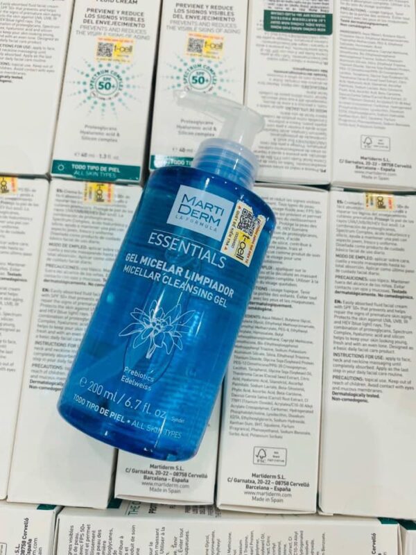 Sữa rửa mặt Martiderm Essentials Micellar Cl...