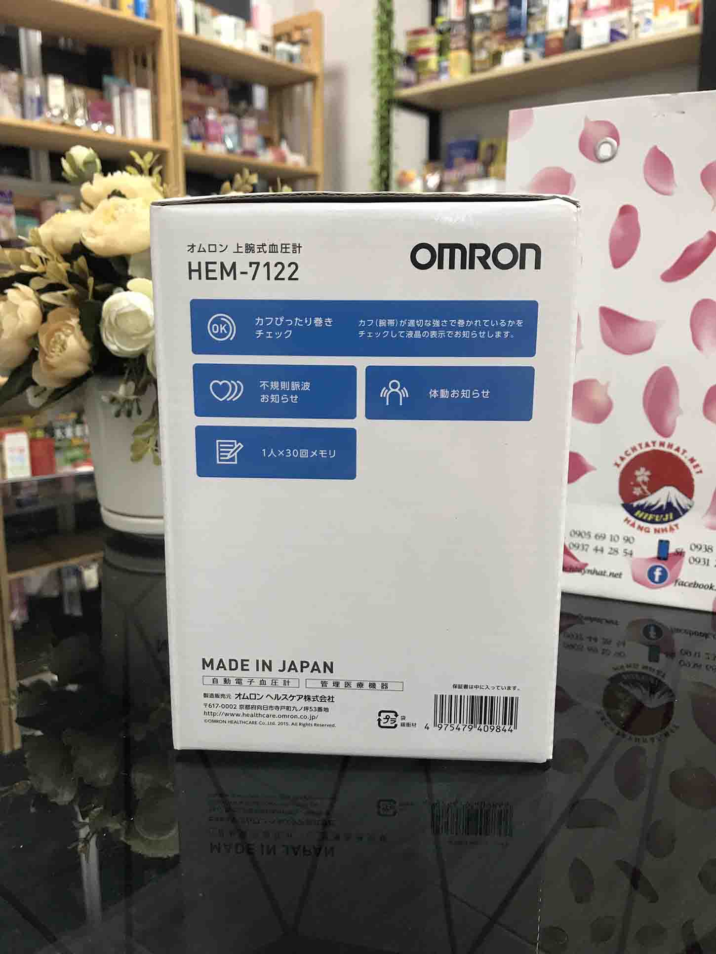 Máy đo huyết áp cổ tay Omron Nội Địa