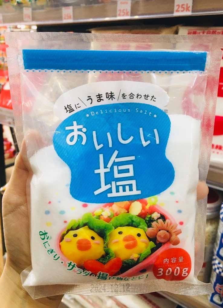 Muối ăn tinh khiết Kobe Bussan Nhật Bản 300g
