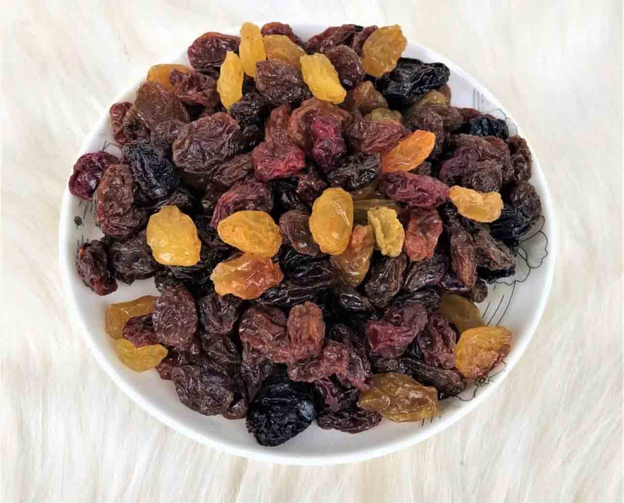 Nho khô Mourad's Coffee & Nuts