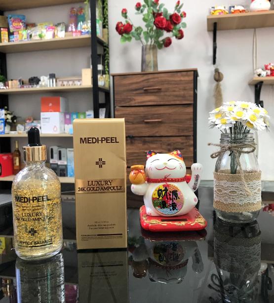 REVIEW Medi Peel Luxury 24K Gold Ampoule