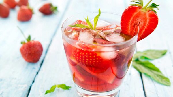 Rượu Sake Nhật Bản Tsukinoi Strawberry Vị...