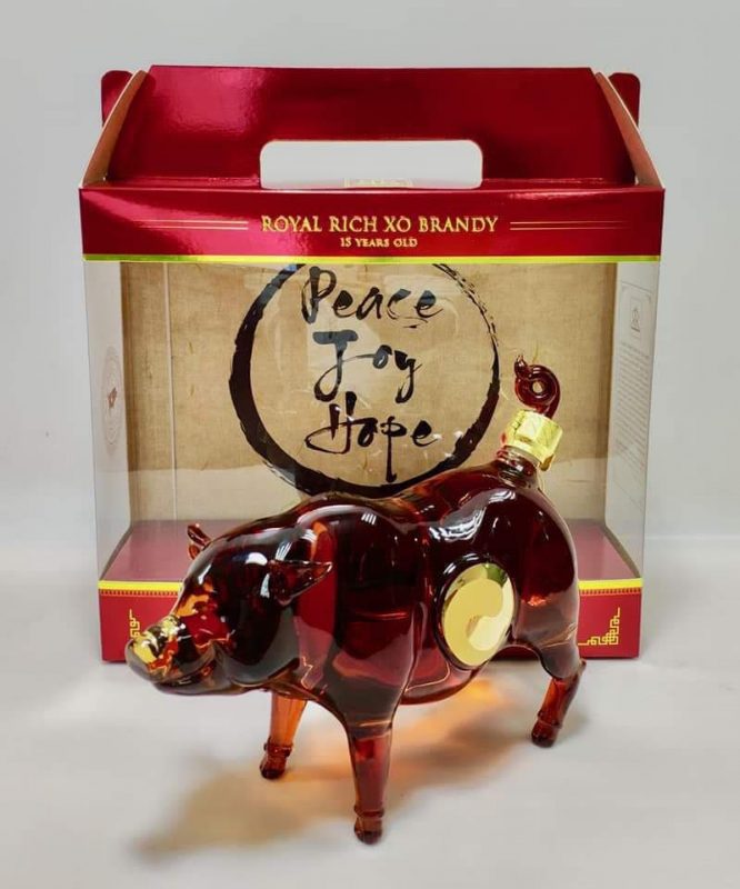 Rượu con heo pháp royal rich xo brandy