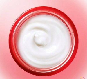 Thành phần của kem SK-II Skin Power màu đỏ