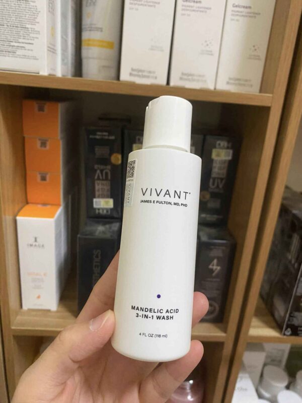 Sữa rửa mặt Vivant Mandelic Acid 3 In 1 Wash...