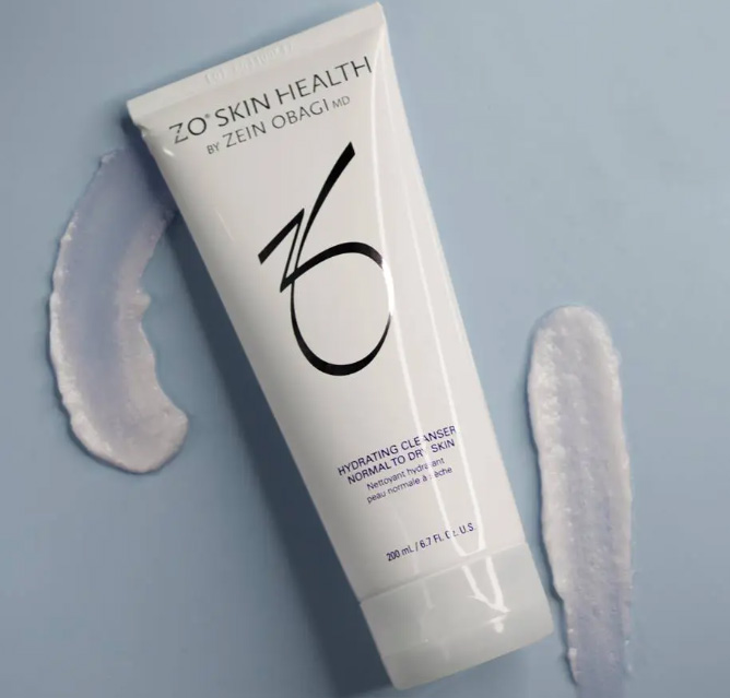 Sữa rửa mặt Zo Hydrating Cleanser cho da khô