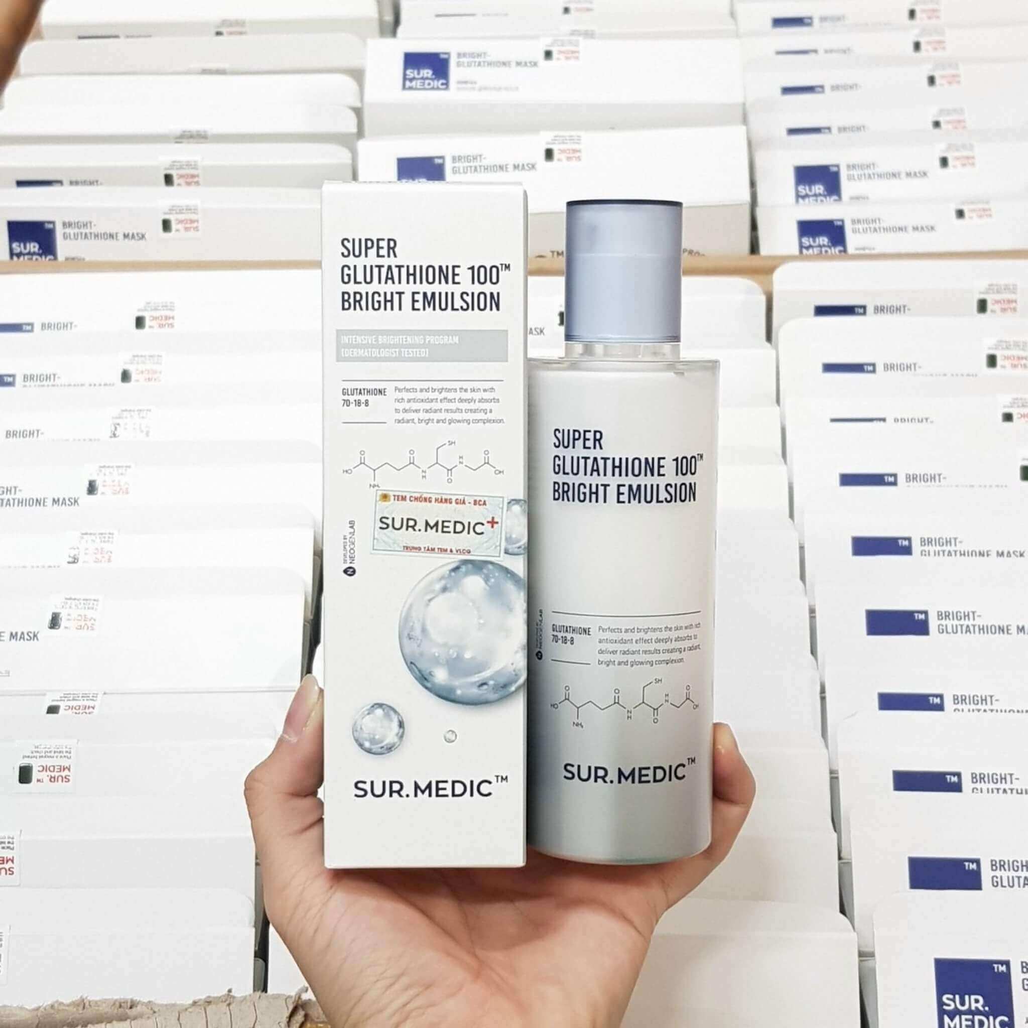 Sữa dưỡng trắng Sur.medic Super Glutathione 100 Bright Emulsion 