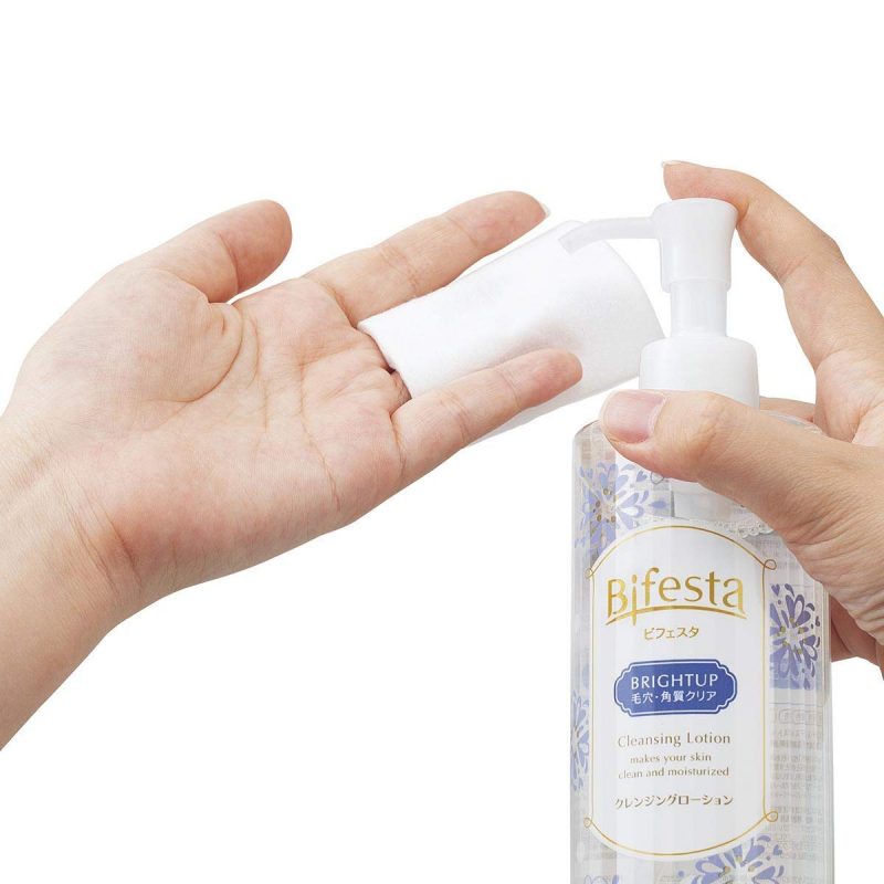 Tẩy trang Bifesta nhật bản