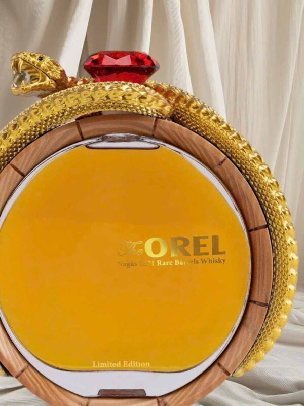 Rượu linh vật rắn The Orel Nagas 1871 Rare ...