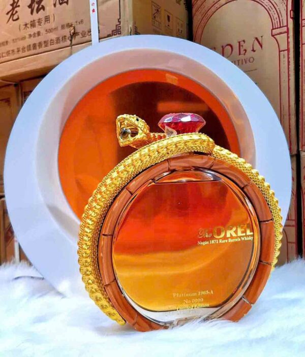 Rượu linh vật rắn The Orel Nagas 1871 Rare ...