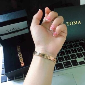 Vòng huyết áp Toma Nhật Bản đeo tay