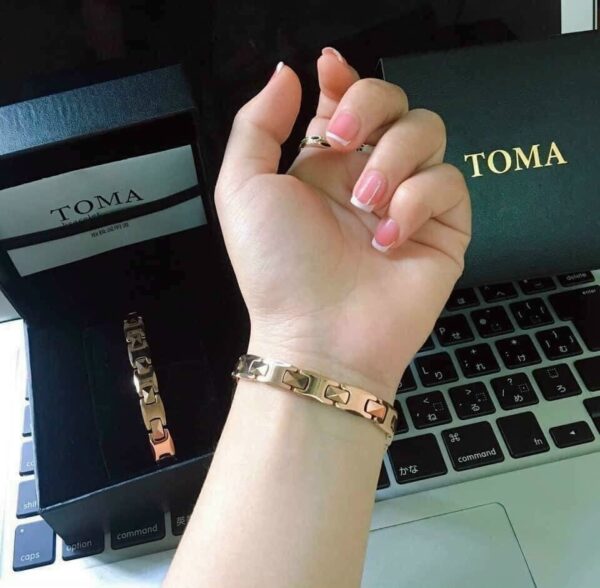 Vòng huyết áp Toma Nhật Bản đeo tay