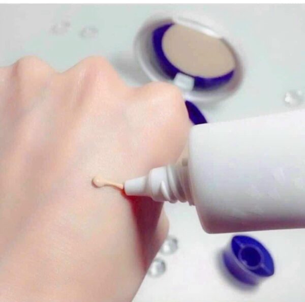 Kem trang điểm dưỡng trắng Transino Whiten...