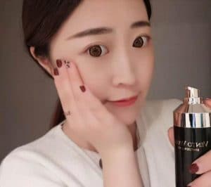 Review của khách hàng khi sử dụng tinh chất dưỡng da Vento Vivere