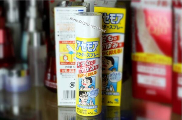 Xịt rôm sảy Kobayashi Nhật Bản 80gr