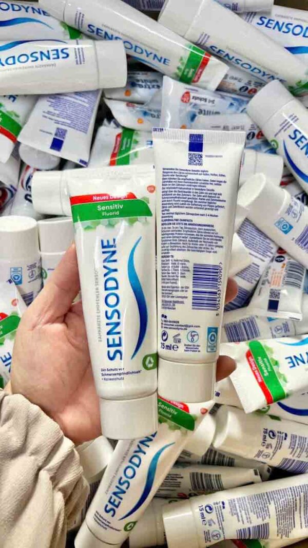 Kem đánh răng Sensodyne Fluoride Đức chính ...