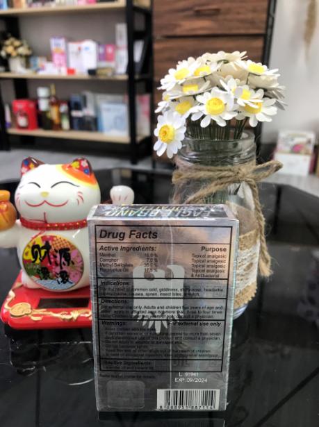 Dầu gió xanh Singapore chính hãng giá bao nhiêu? Mua ở đâu?