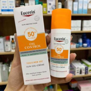 Kem chống nắng Eucerin Oil Control cho da dầ...