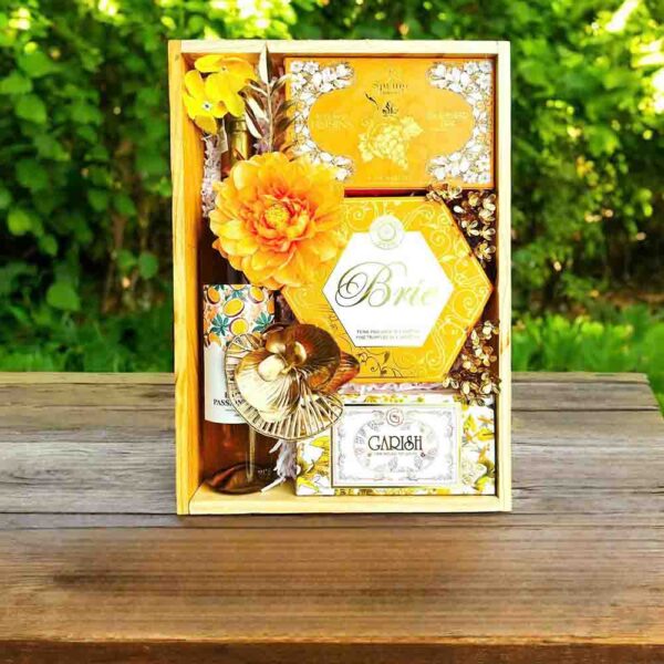 Hộp quà Tết có rượu QTBK75