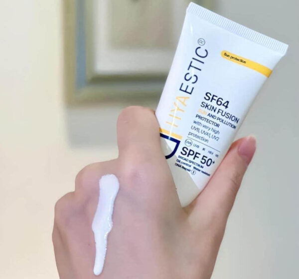 Kem chống nắng Hyaestic SF64 Skin Fusion Sun a...