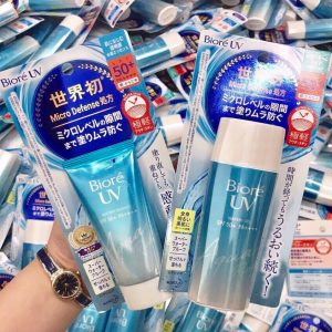Công dụng của kem chống nắng Biore UV Aquarich Nhật Bản