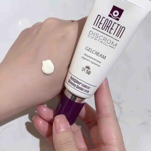Kem chống nắng Neoretin Discrom Control Gel Cr...