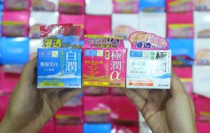 Review kem dưỡng trắng da Hada Labo nội địa Nhật