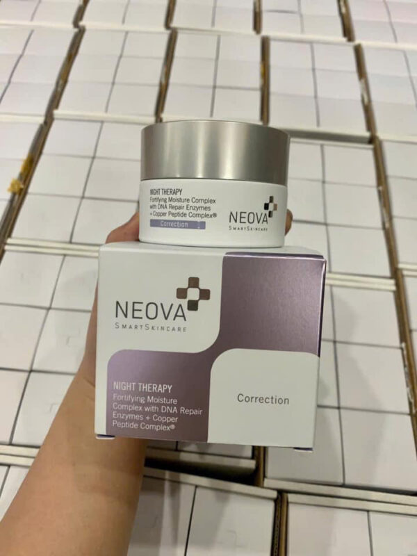 Kem dưỡng ẩm ban đêm DNA Neova Night Therap...