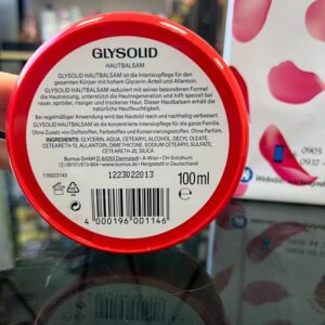 Kem Glysolid trị nứt gót chân của Đức 1...