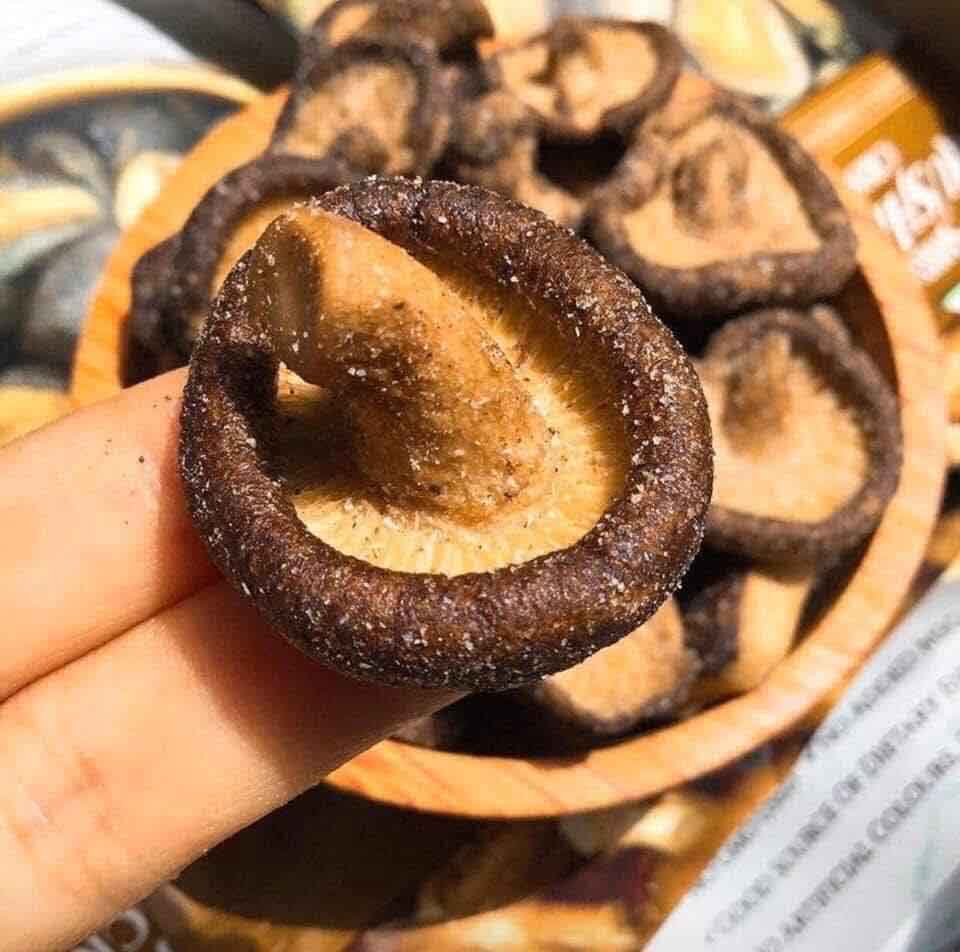 nấm hương sấy giòn úc