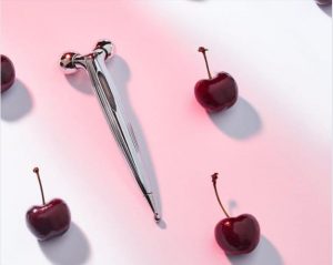 Cây lăn massage mặt Refa S Carat Ray có tốt không?