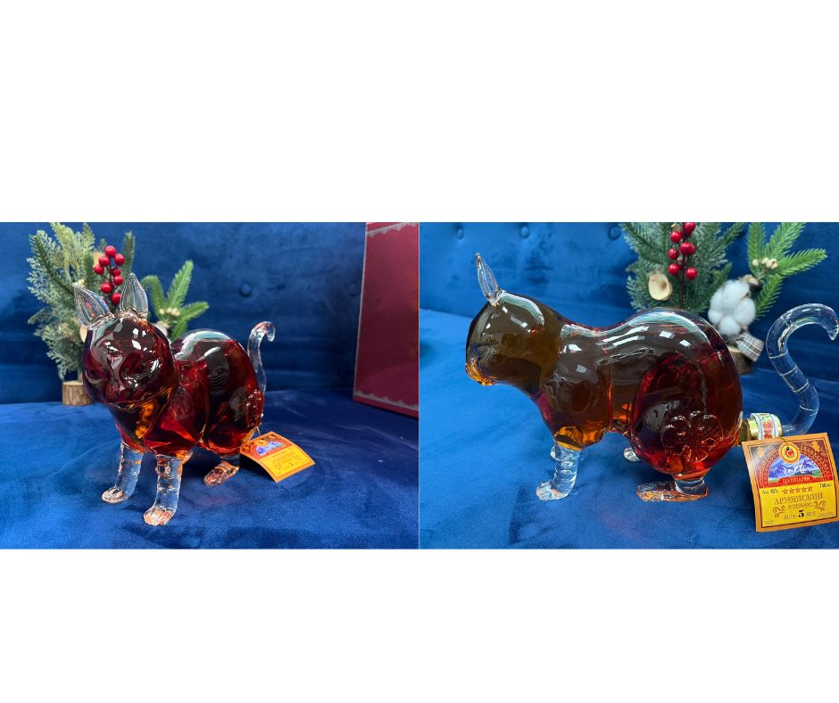 Hương vị của rượu mèo Quý Mão Nga